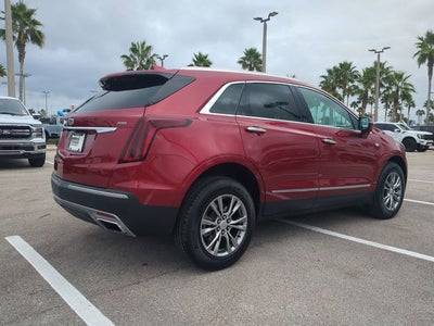 2022 Cadillac XT5 Premium Luxury