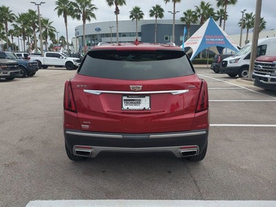 2022 Cadillac XT5 Premium Luxury