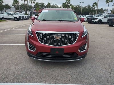 2022 Cadillac XT5 Premium Luxury
