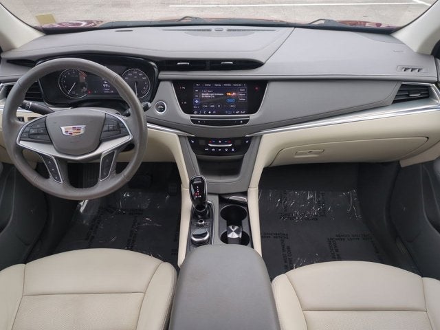 2022 Cadillac XT5 Premium Luxury