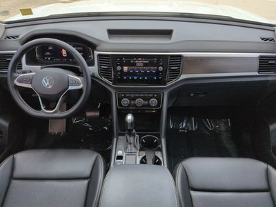 2023 Volkswagen Atlas 2.0T SE w/Technology