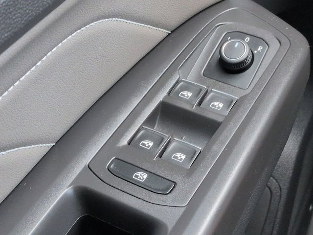 2023 Volkswagen Atlas 2.0T SE w/Technology