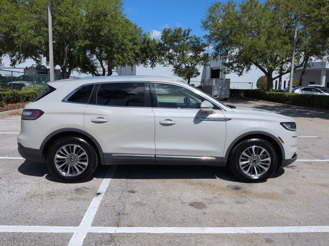 2021 Lincoln Nautilus Standard