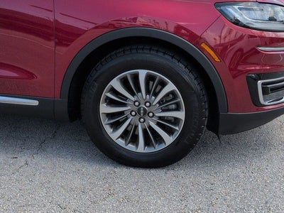 2019 Lincoln Nautilus Select