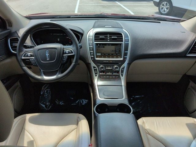 2019 Lincoln Nautilus Select