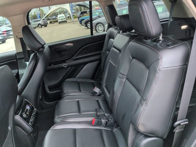 2023 Lincoln Aviator Standard
