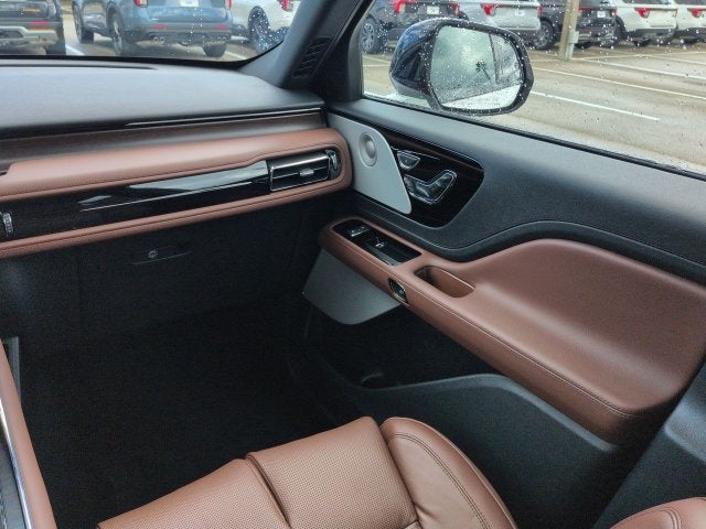 2027 Lincoln Aviator Reserve
