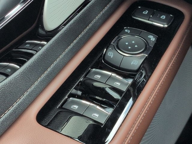 2027 Lincoln Aviator Reserve