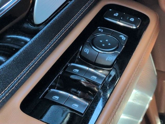 2022 Lincoln Aviator Black Label