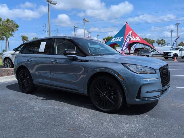 2023 Lincoln Corsair Standard