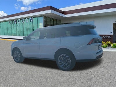 2025 Lincoln Navigator Reserve