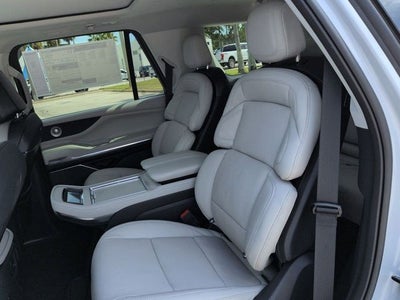 2026 Lincoln Navigator Reserve