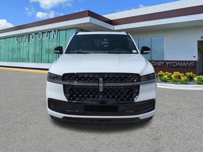 2027 Lincoln Navigator Reserve