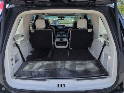 2023 Lincoln Navigator Black Label