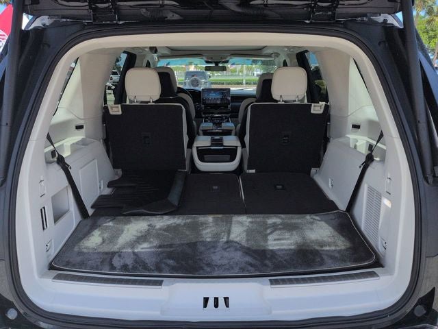 2023 Lincoln Navigator Black Label