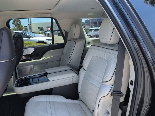 2023 Lincoln Navigator Black Label