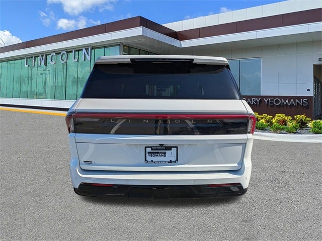 2025 Lincoln Navigator Black Label