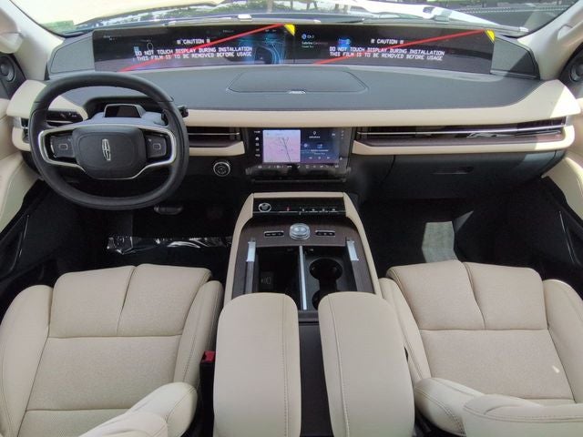 2027 Lincoln Navigator Premiere