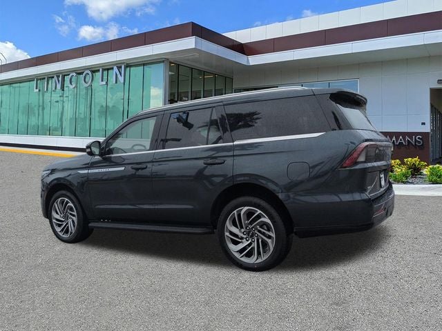 2026 Lincoln Navigator Premiere
