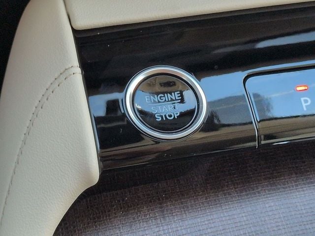 2027 Lincoln Navigator Premiere