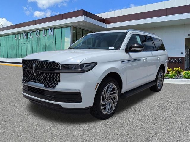 2027 Lincoln Navigator Premiere
