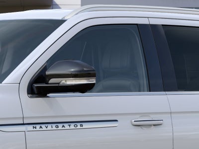 2027 Lincoln Navigator Premiere