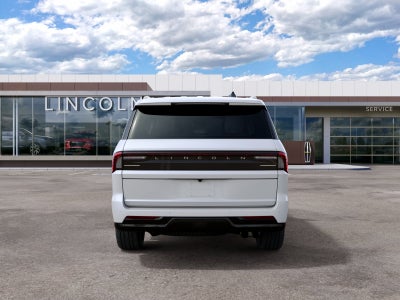 2027 Lincoln Navigator Premiere