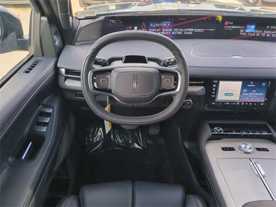 2025 Lincoln Navigator Reserve