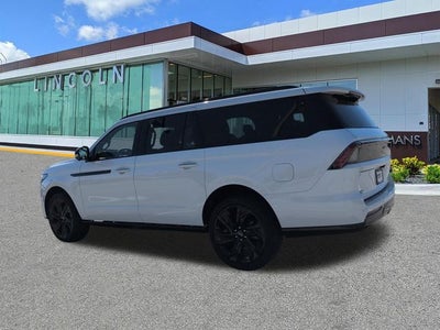 2027 Lincoln Navigator Reserve