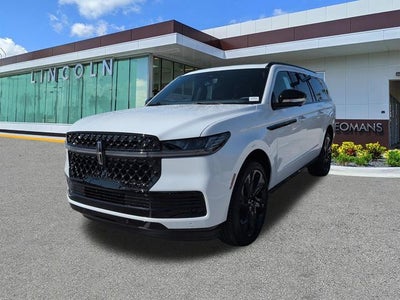 2027 Lincoln Navigator Reserve