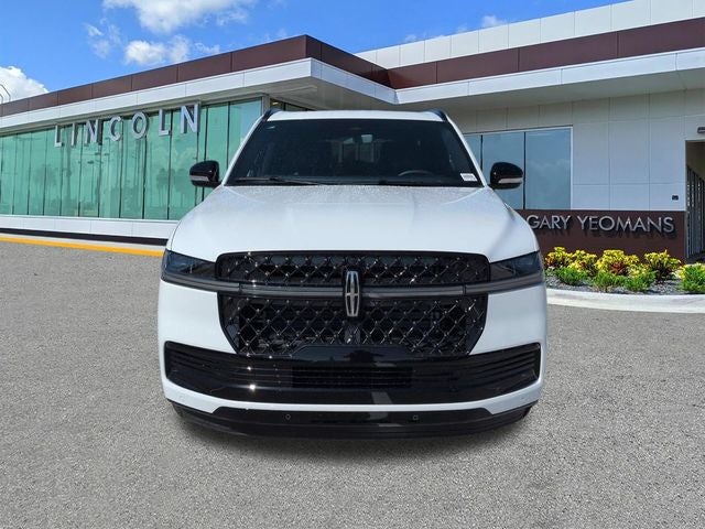 2027 Lincoln Navigator Reserve