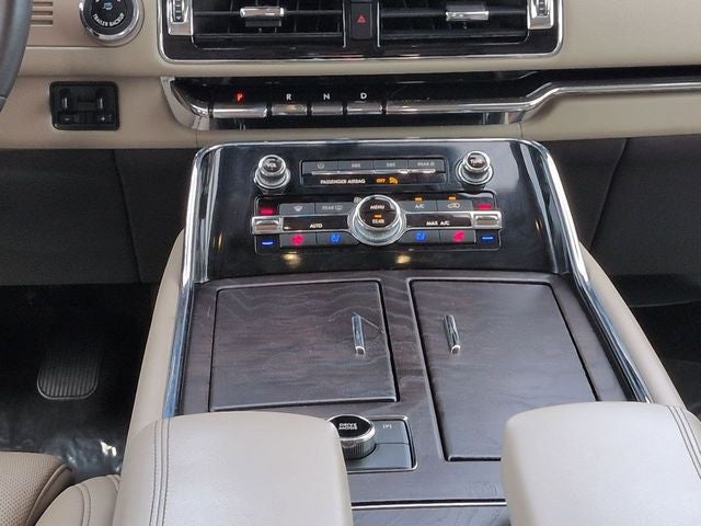 2024 Lincoln Navigator L Reserve