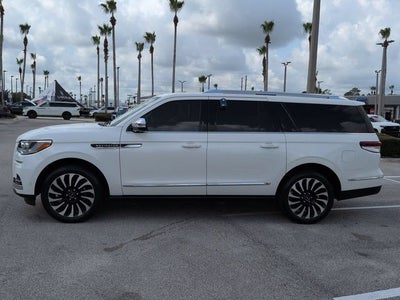 2022 Lincoln Navigator L Black Label