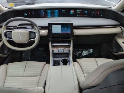 2025 Lincoln Nautilus Reserve