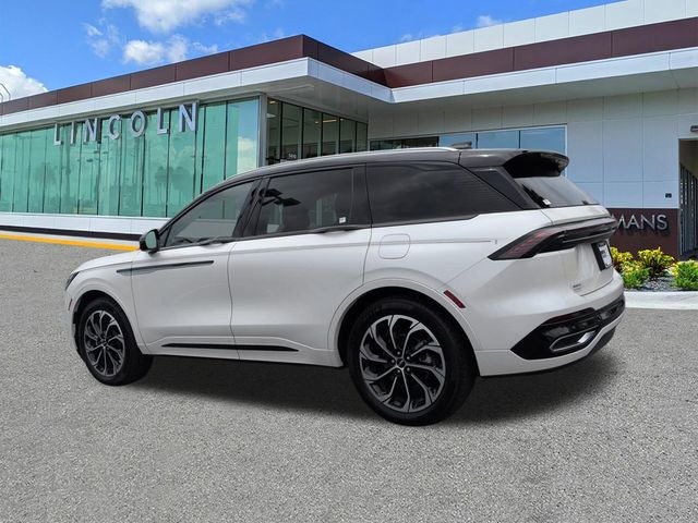 2025 Lincoln Nautilus Reserve