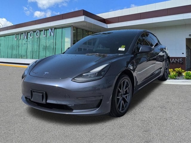 2021 Tesla Model 3 Standard Range Plus