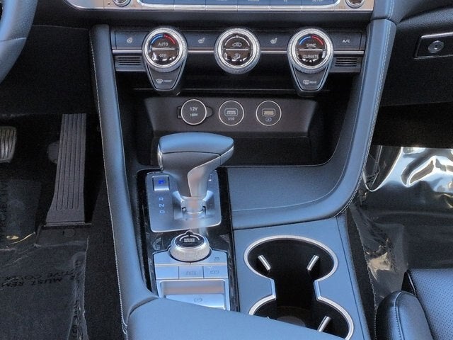 2023 Genesis G70 2.0T