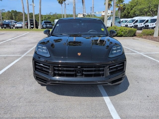 2024 Porsche Cayenne Coupe Base