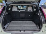 2023 Volvo XC40 B5 Plus Bright Theme
