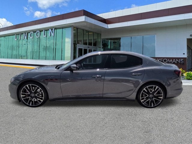 2022 Maserati Ghibli Trofeo