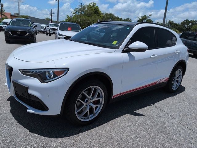 2019 Alfa Romeo Stelvio Ti Sport