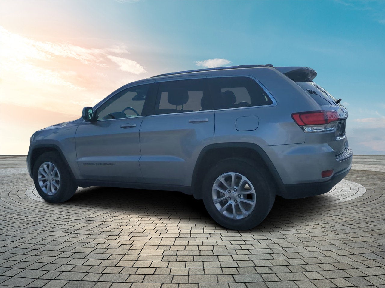 2021 Jeep Grand Cherokee Laredo E