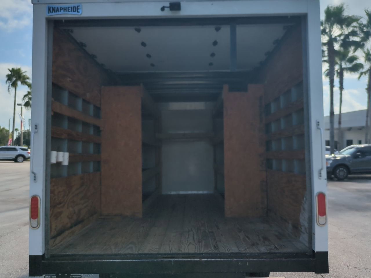 2022 Ford Transit Cutaway T-350 RWD DRW 156" WB 11000 GVWR