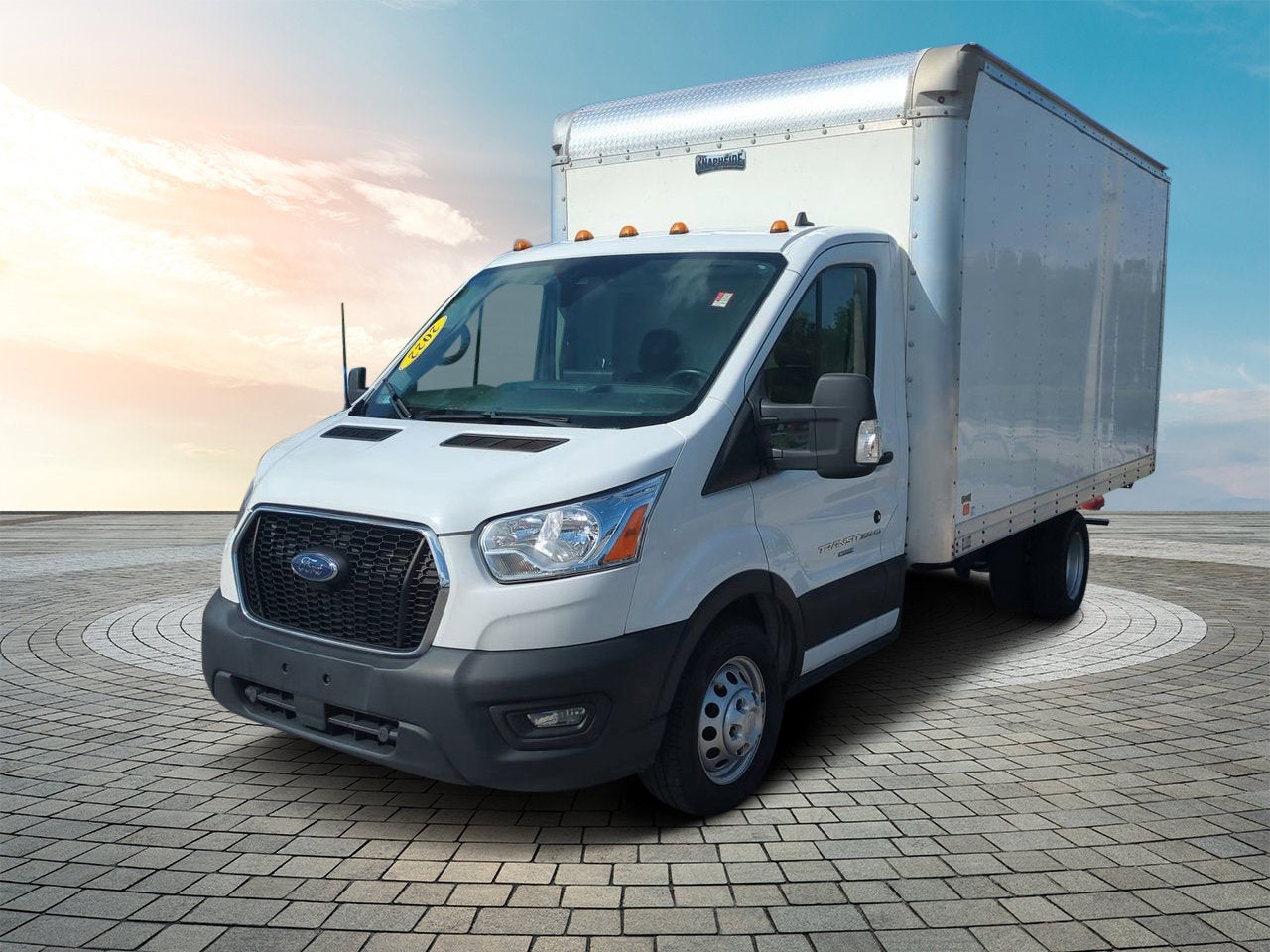 2022 Ford Transit Cutaway T-350 RWD DRW 156" WB 11000 GVWR