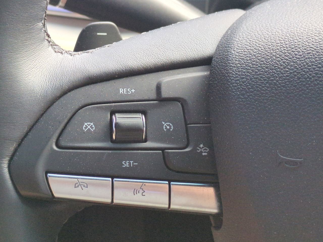 2023 Cadillac CT4 Luxury