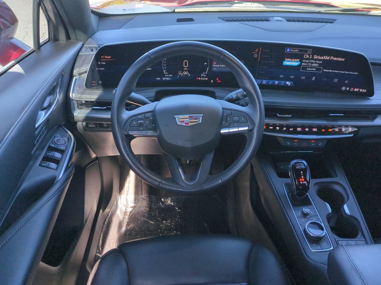 2024 Cadillac XT4 FWD Premium Luxury