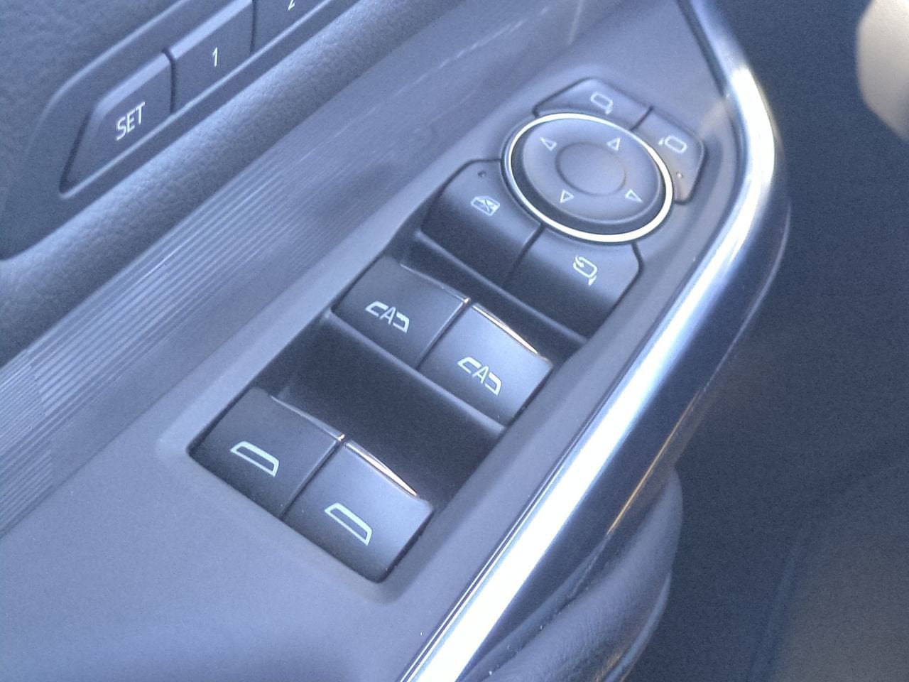 2024 Cadillac XT4 FWD Premium Luxury