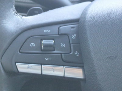 2024 Cadillac XT4 FWD Premium Luxury