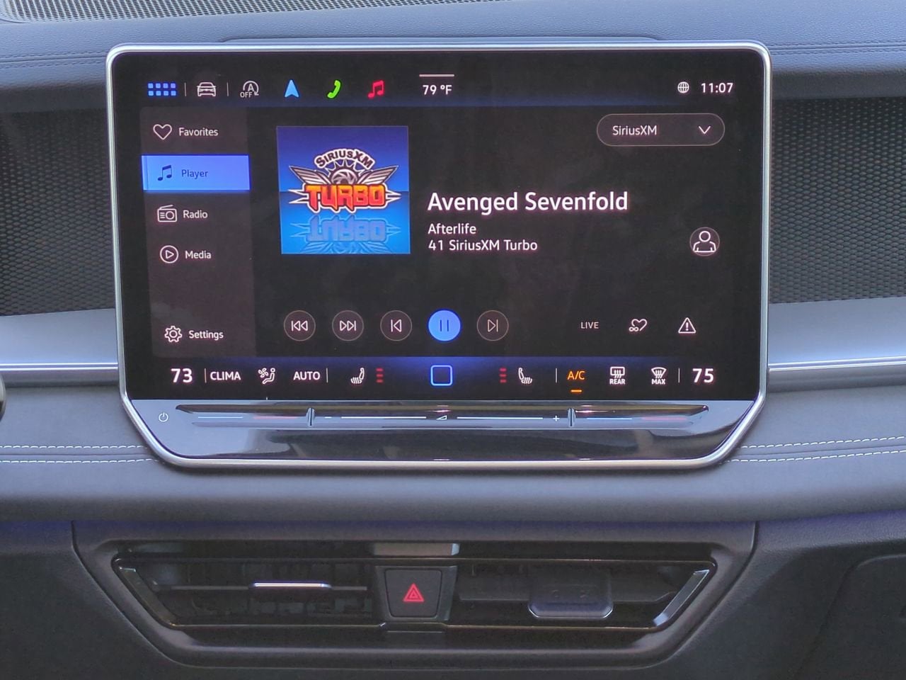 2025 Volkswagen Tiguan SE