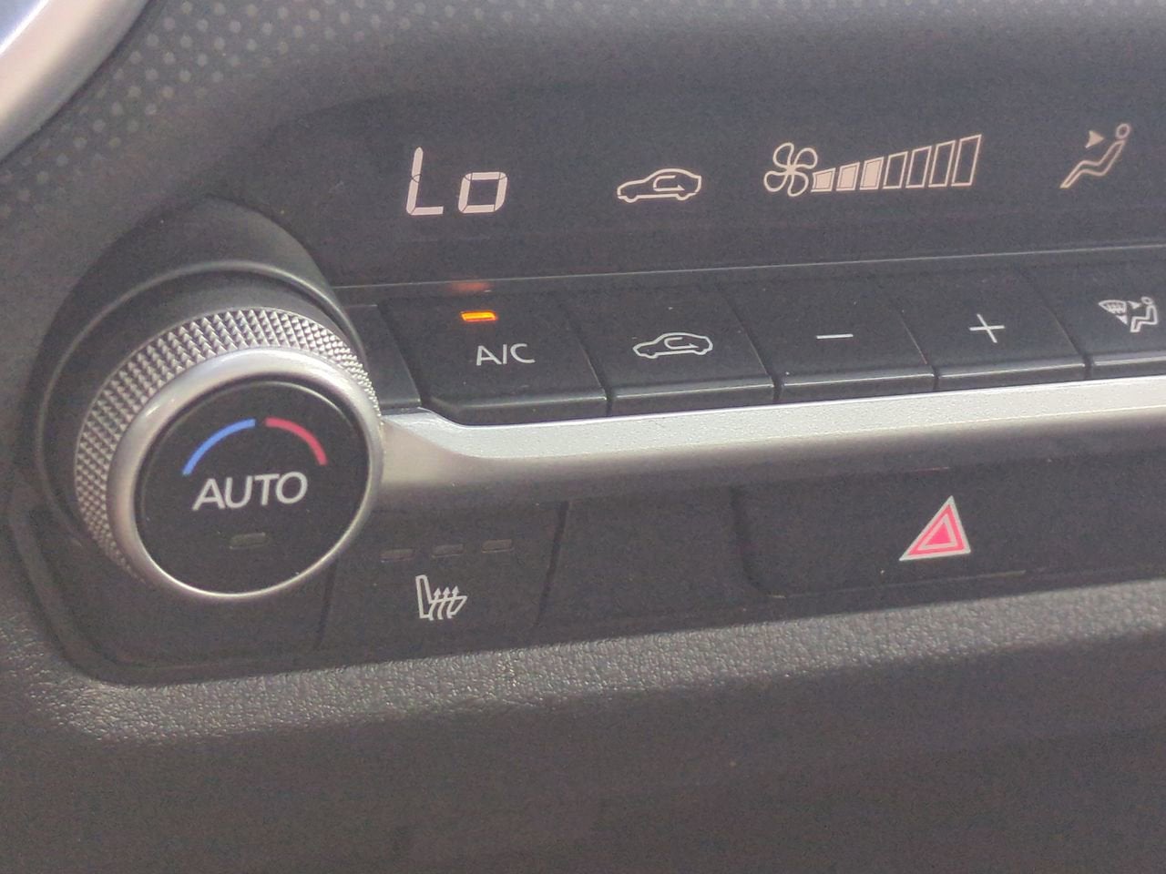 2024 Mazda Mazda CX-50 2.5 S Premium Package